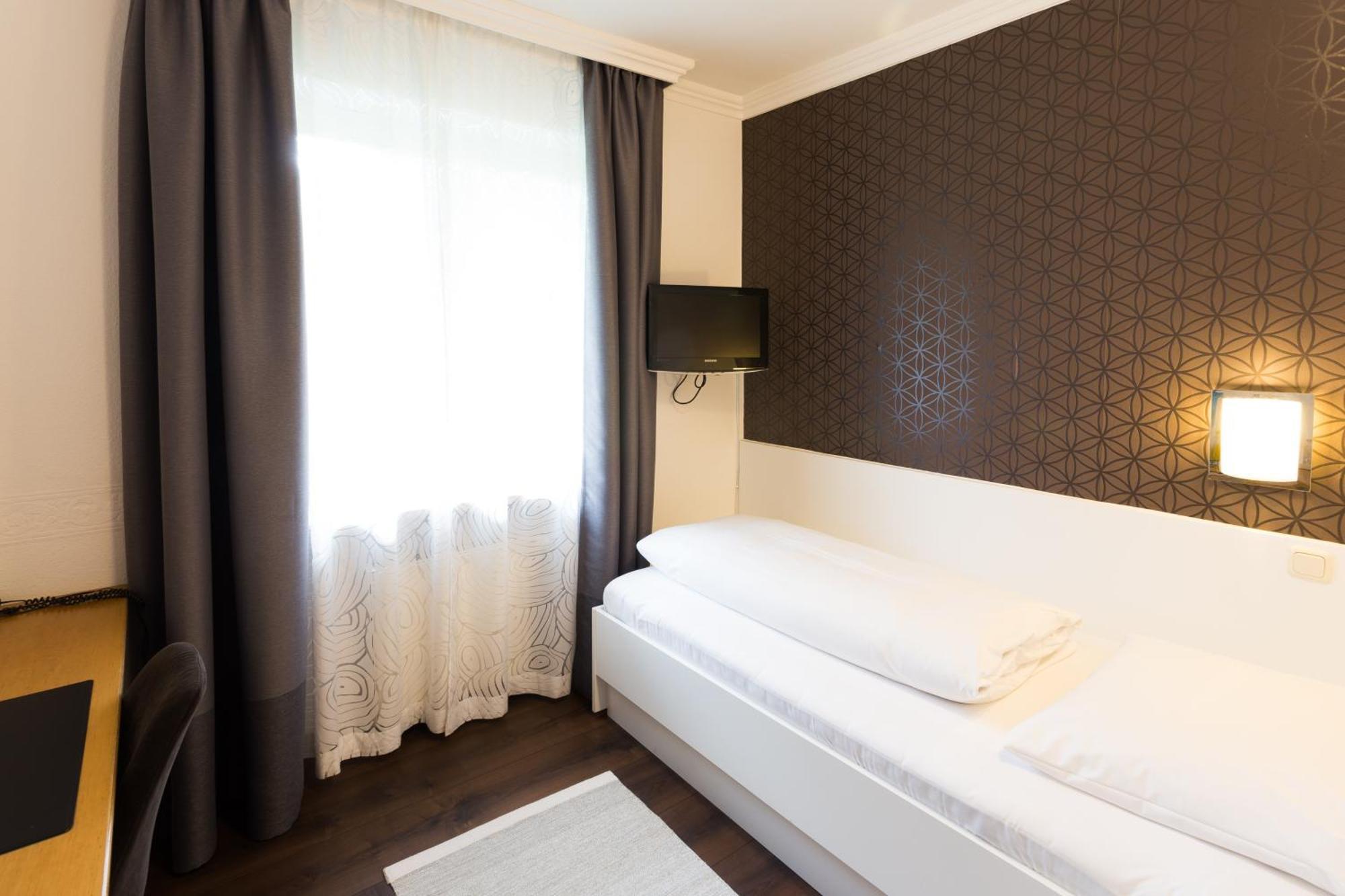 Hotel Villa Solln München Szoba fotó